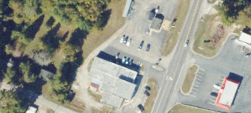 1350 Main St