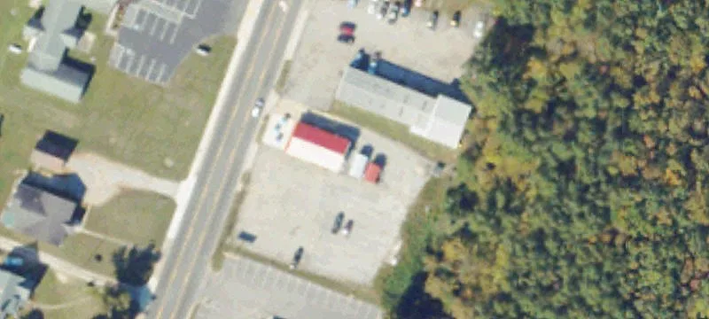 1009 Main St