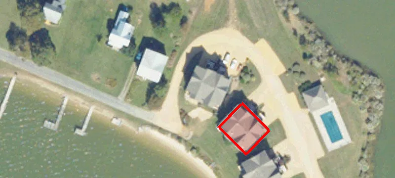 560 Riverside Dr