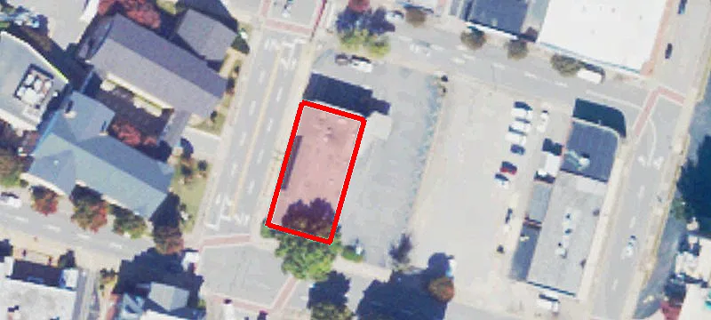 8 Lester St