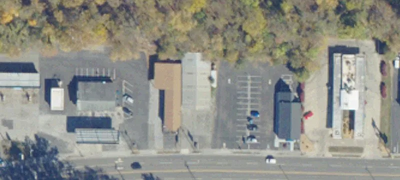 627 Main St