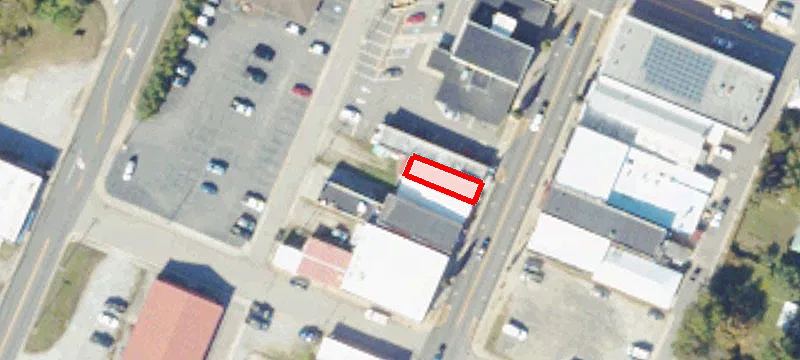 206 Main St