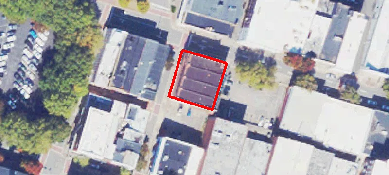 18 Walnut St