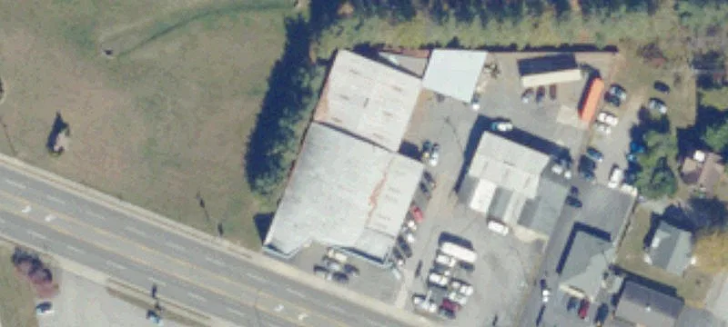 1070 Main St