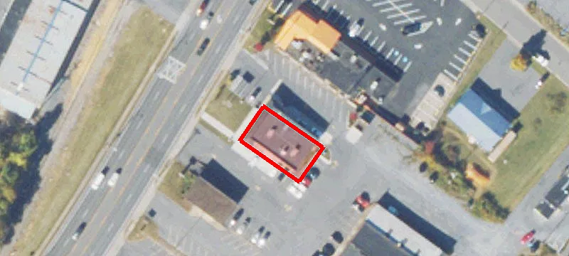 1588 Main St