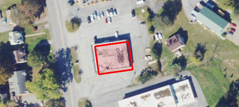 810 Main St