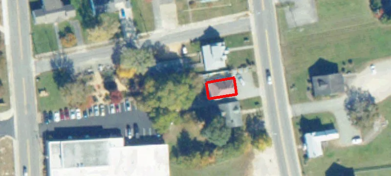 81 Main St