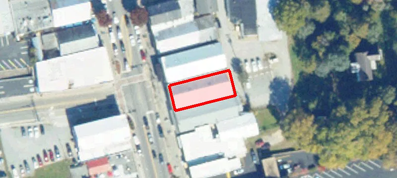 68 Main St