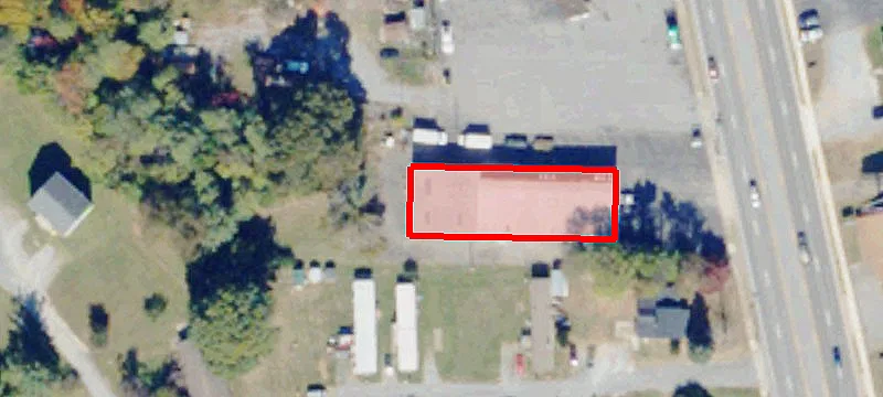 4588 Amherst Hwy