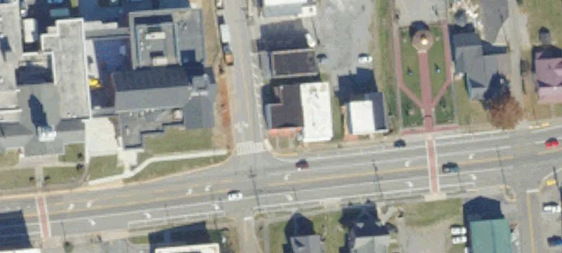 107 Main St