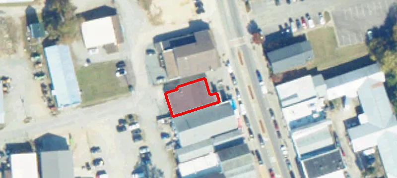 43 Main St