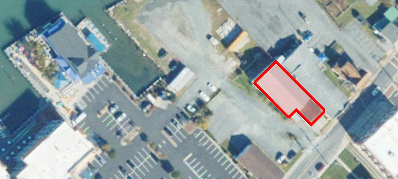 4007 Main St