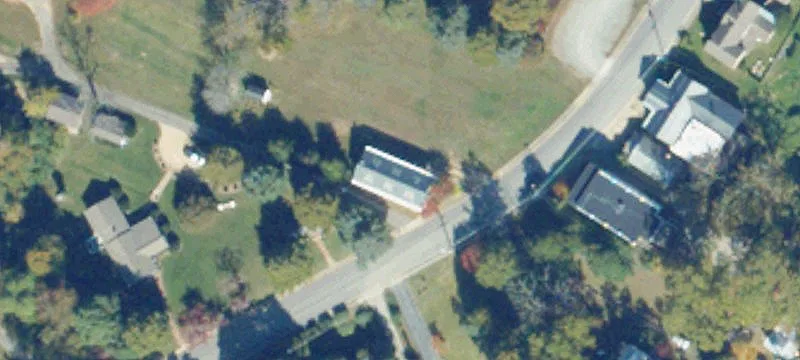 1900 Steamboat Rd