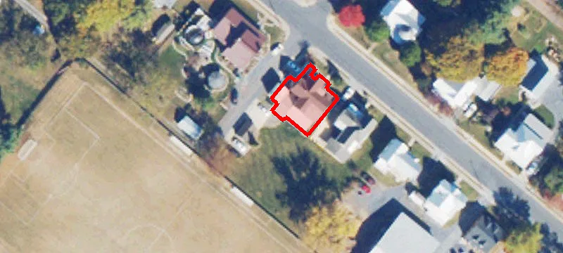301 College St