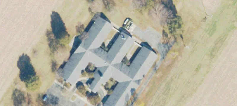 42 Mitchell Ave