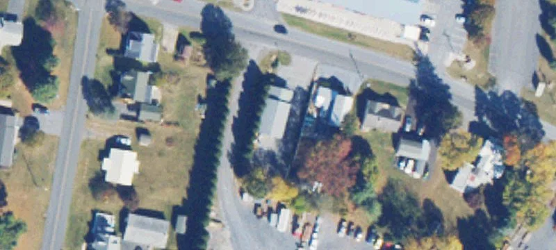 220 Old Riv Rd