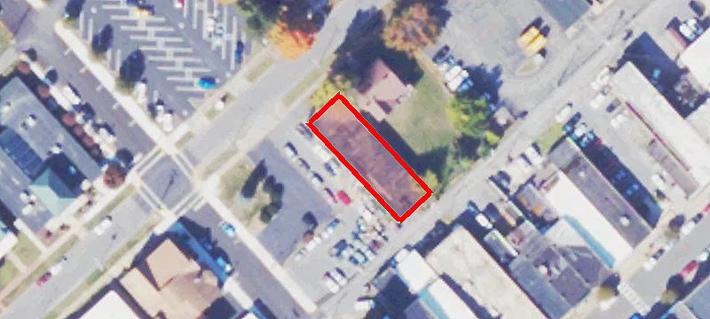 337 Riverside St