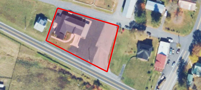 8739 Highland Tpke