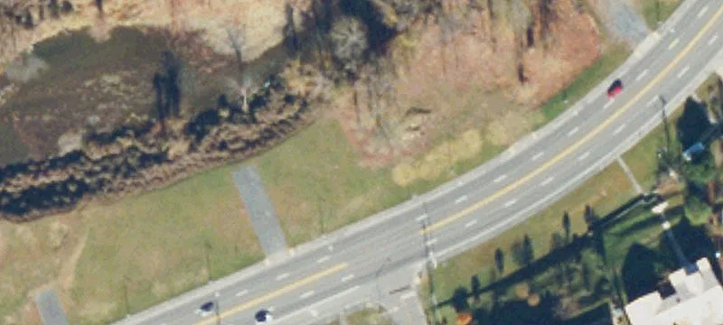 Riverside Dr