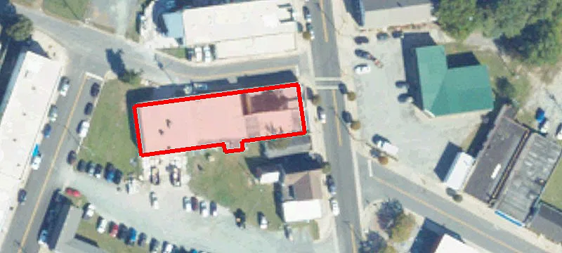 3276 Main St