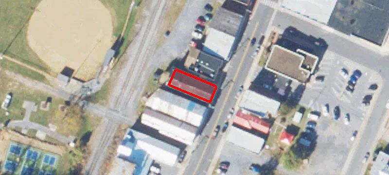 142 Main St