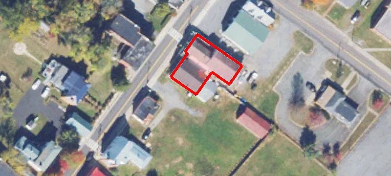 214th N Main St