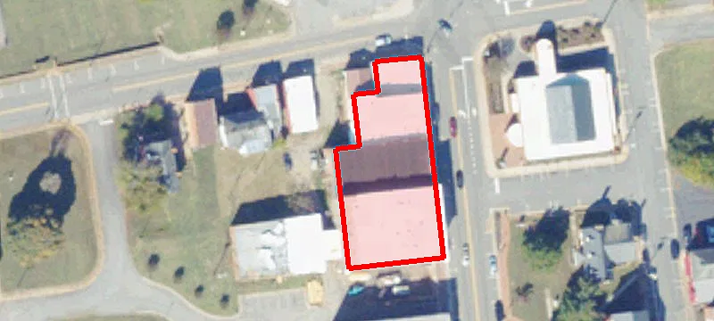 313 Main St