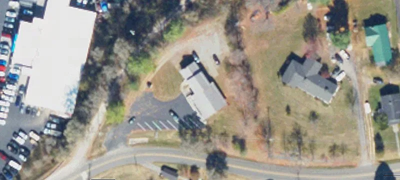 71 Memorial Dr