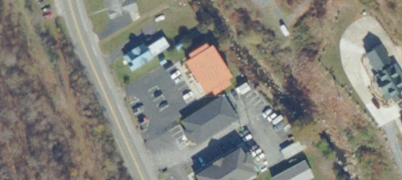 1305 Lovers Gap Rd
