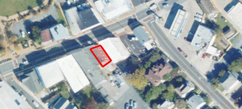 4110 Main St