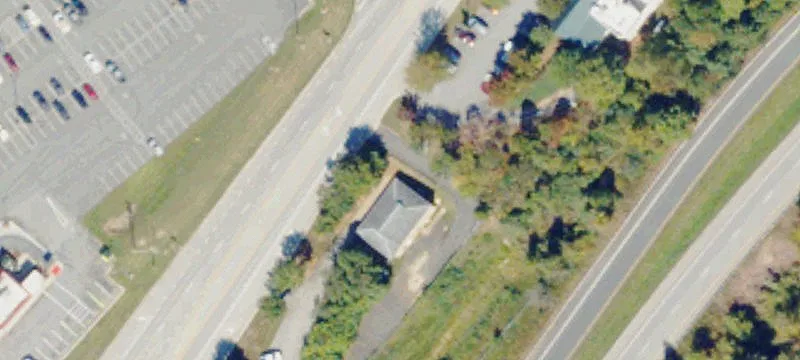 897 Main St