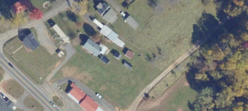 44 Meadowbrook Rd