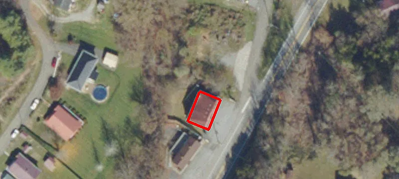 1102 Main St