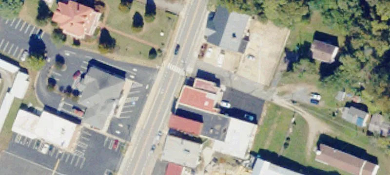 163 Main St
