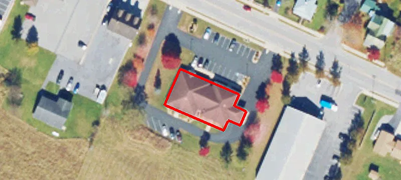 132 Main St