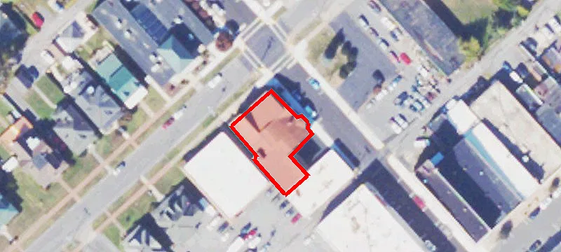 350 Maple Ave