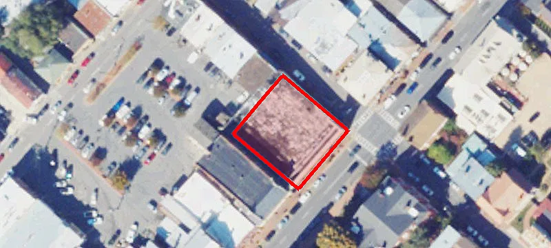 1 Main St