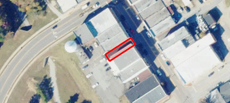 1807 Main St