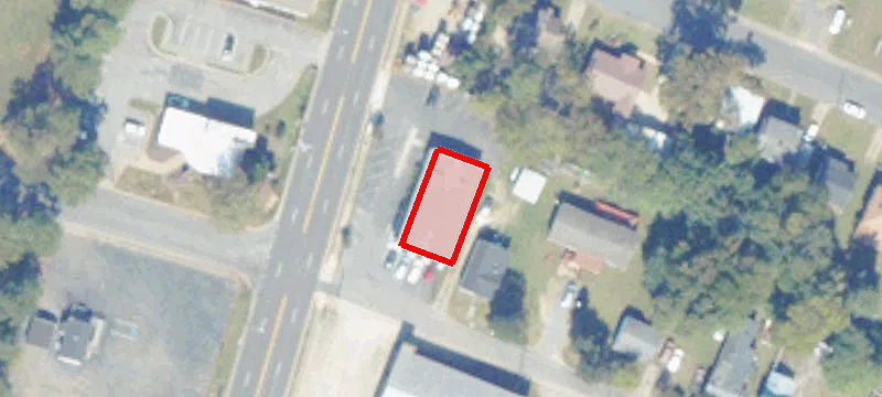702 Main St