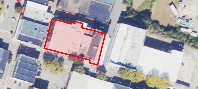 37 Main St
