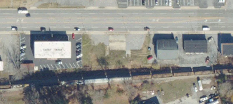 622 Main St