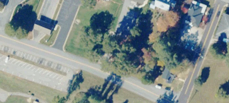 305 Main St