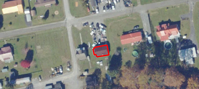 206 Brown Btm Ln