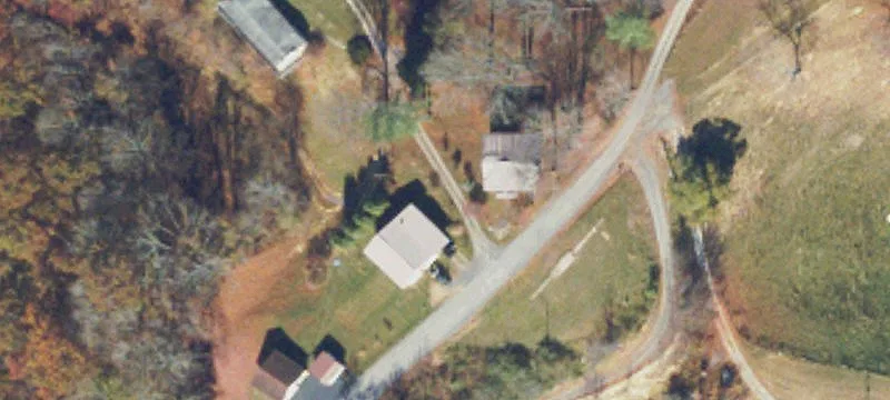 233 Paynes Ln