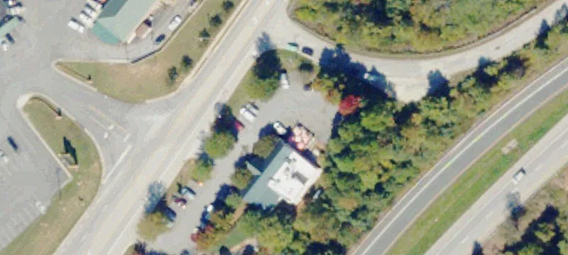 883 Main St