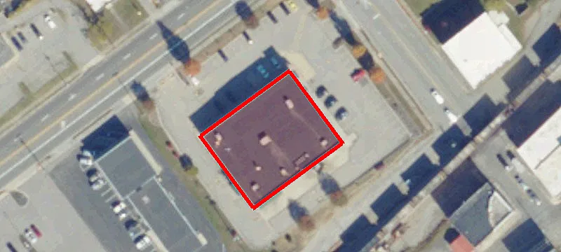 240 Broad St