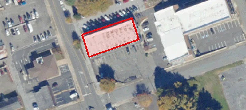 303 Main St