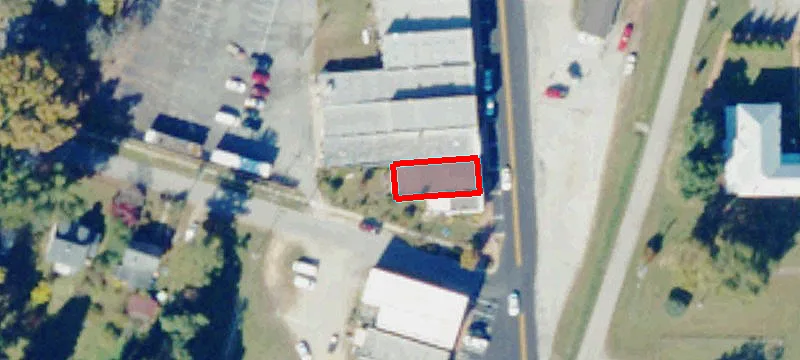 126 Main St