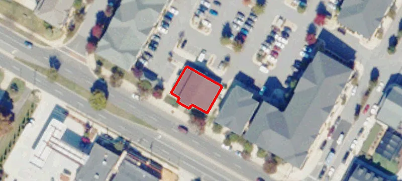 1210 Greenview Dr