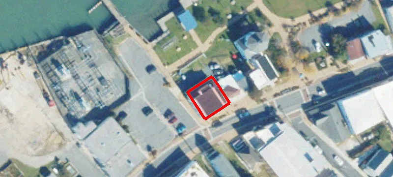 4065 Main St